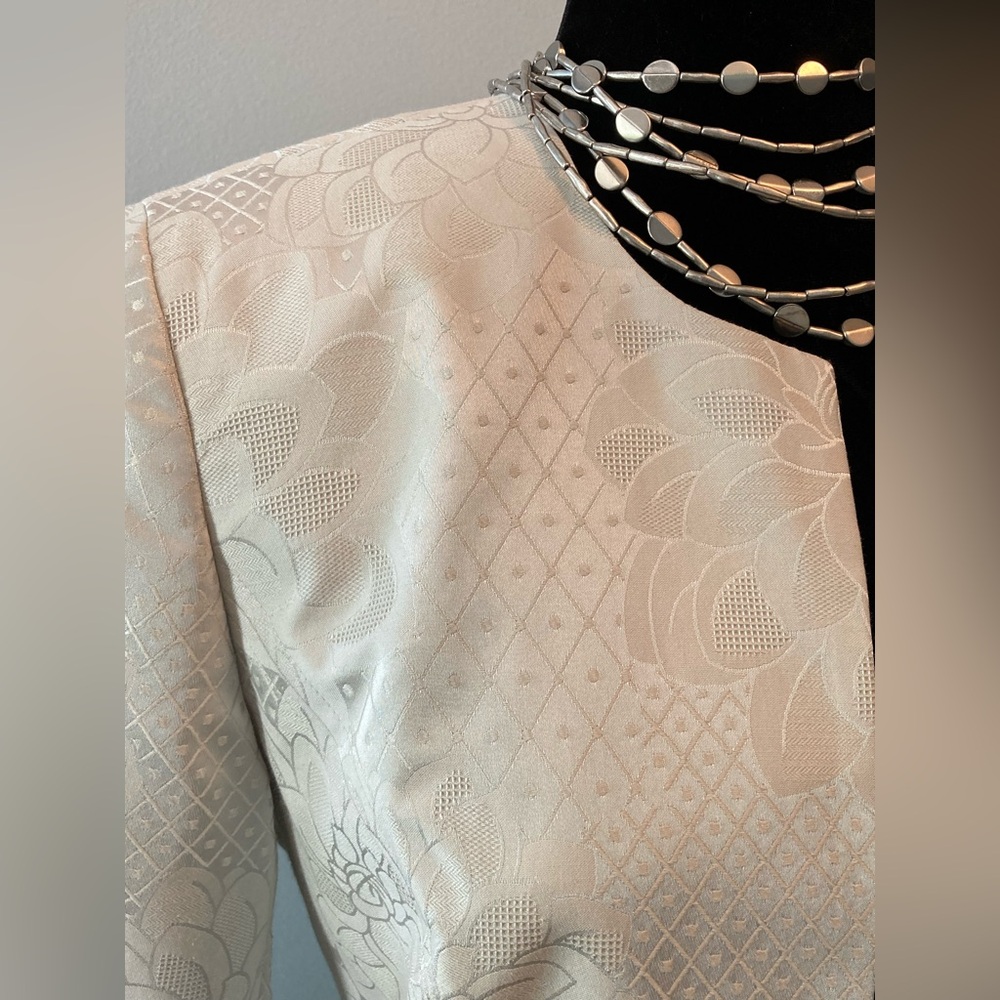 Gorgeous! Talbots Car Coat Floral Jacquard Long Line Jacket Vanilla Off-White 8P - Picture 2 of 16